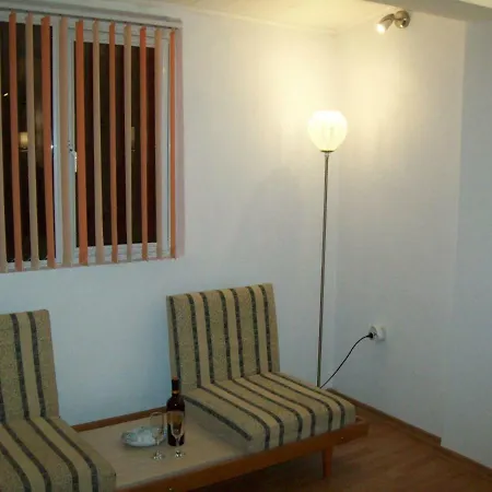 House Diana Stob